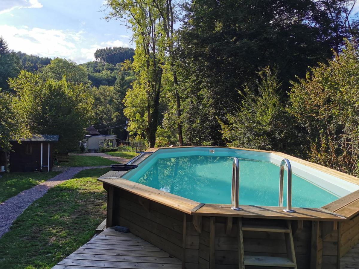 Domaine Chez Jem Hotel Le Breuil  Buitenkant foto