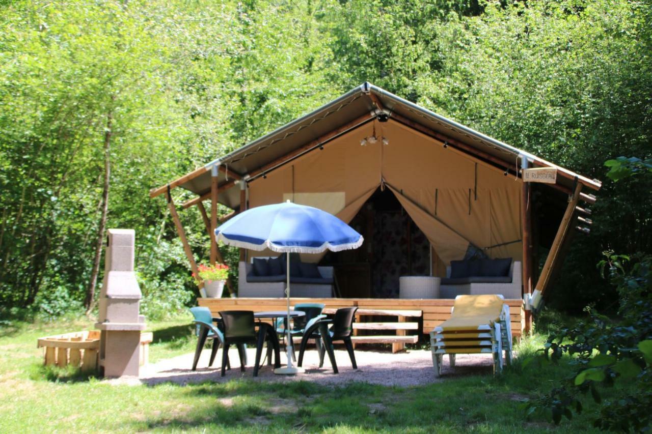 Domaine Chez Jem Hotel Le Breuil  Buitenkant foto