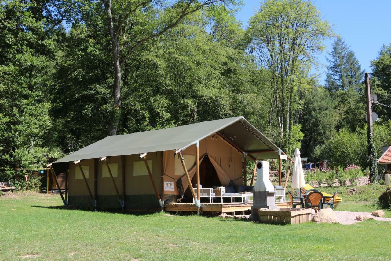 Domaine Chez Jem Hotel Le Breuil  Buitenkant foto